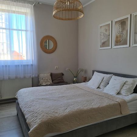 Apartament W Rynku For You Boleslawiec  Buitenkant foto