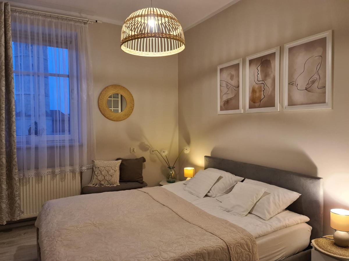 Apartament W Rynku For You Boleslawiec  Buitenkant foto